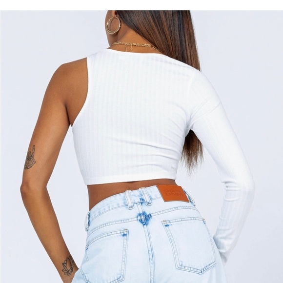 Princess Polly one sleeve crop top - Picture 2 of 8